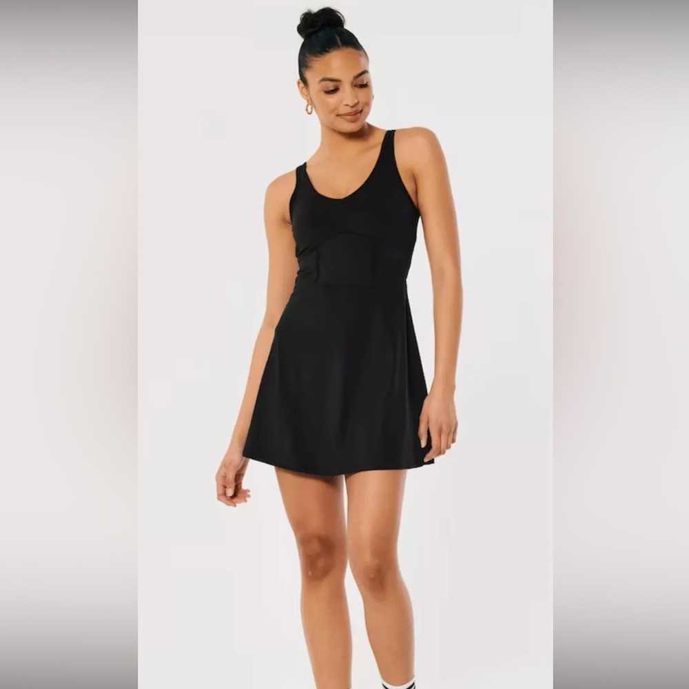 Gilly Hicks Black Scoop Neck Mini Dress